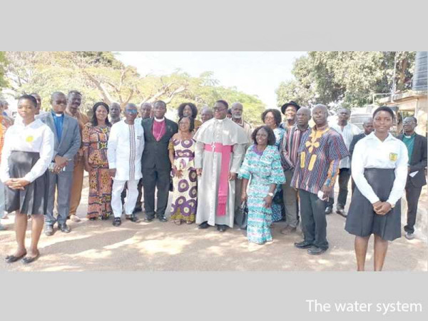 Old students construct water system for Wenchi Senior High