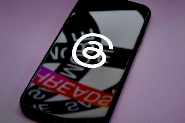 Threads adds easy profile switching to its mobile apps