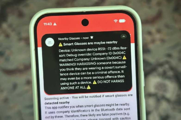 A new app alerts you if someone nearby is wearing smart glasses