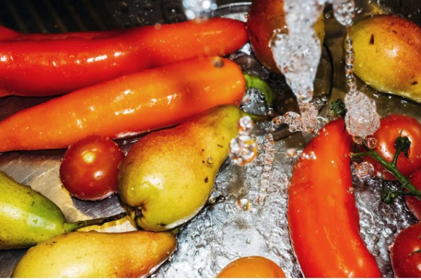 Could Eating Your Fruits and Veggies Really Give You Lung Cancer?