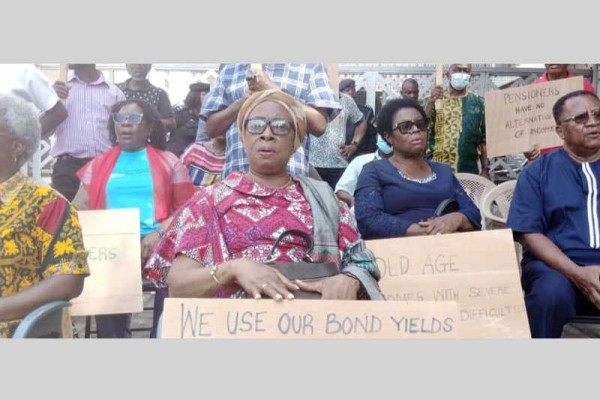 Pensioners to picket at Finance Ministry again today