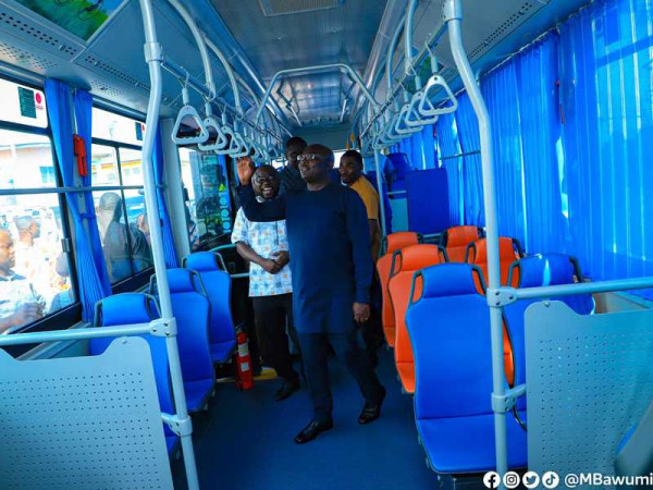 Ghana to use electric vehicles for public transport – Bawumia