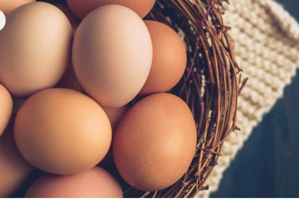 Top 10 Health Benefits of Eating Eggs