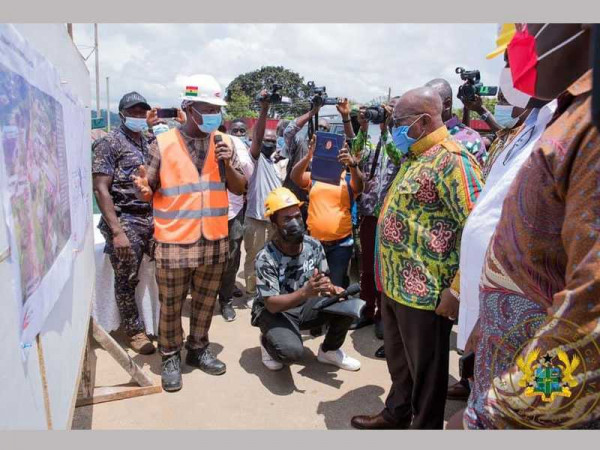 Nana Addo inspects Atibie Hospital and Mpraeso-Onyimso road projects