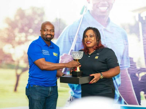 Nafiu and Cynthia Domfe wins 2021 MTN AshantiFest Golf tournament