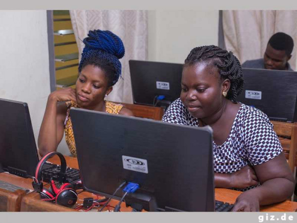 NGO entreats women to acquire technological skills