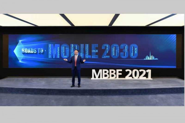 Huawei's David Wang Talks 10 Wireless Industry Trends in "Roads to Mobile 2030"