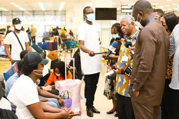 64 stranded Ghanaian students arrive home from Ukraine