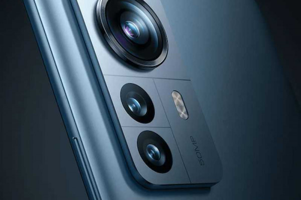 The Xiaomi 12 Pro’s main camera is absolutely massive