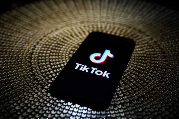 TikTok to rank as the third largest social network, 2022 forecast notes