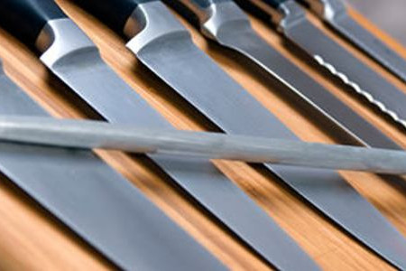 Knife Sharpening Tools to Have in Your Kitchen