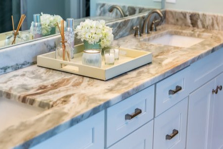 Tile Versus Granite Bathroom Countertops 